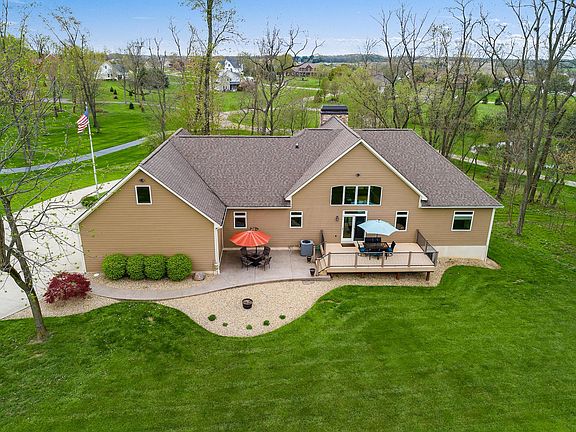 2nd image of 1856 Wood Glen Ct NW