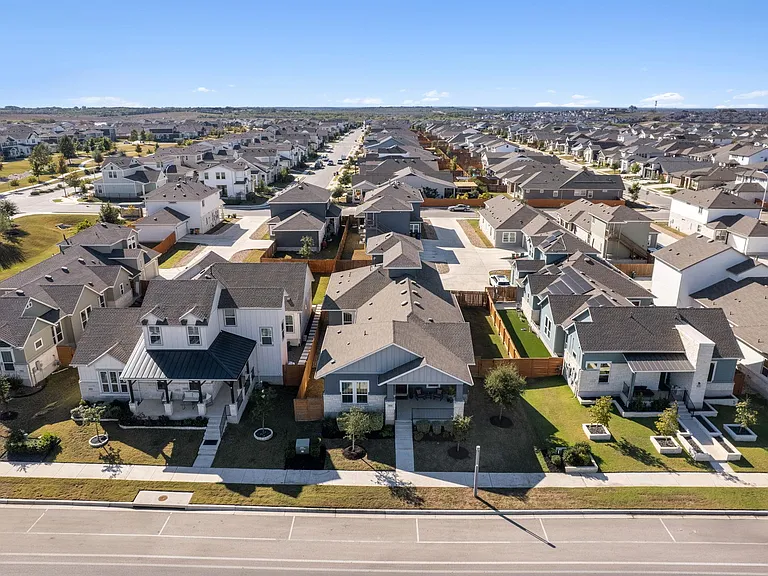 8704 Apogee Blvd — Photo 33