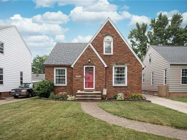 17504 Flamingo Ave, Cleveland, OH 44135