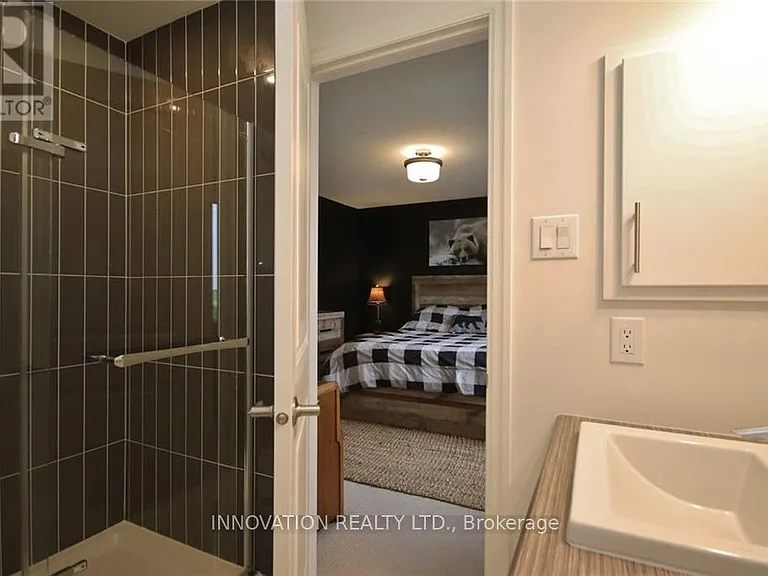 527 Rioja St — Photo 23