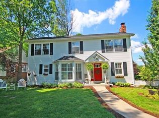 15 Holly Dr, Saint Louis, MO