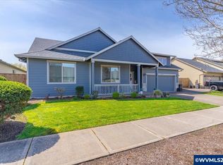 2262 A St, Hubbard, OR 97032