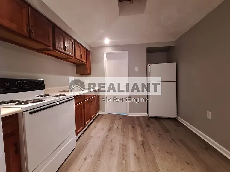 26 Euclid St #2 — Photo 9