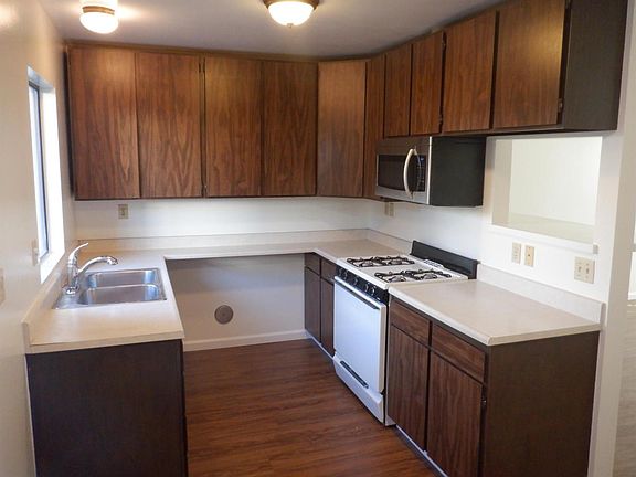 2nd image of 1524 San Andres St Unit E