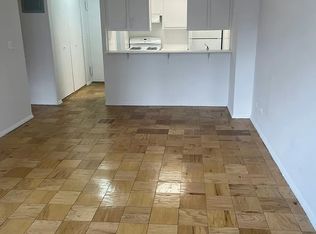 200 E 72nd St APT 6J, New York, NY 10021