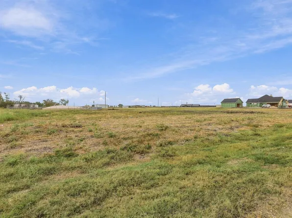 1887 County Road 2162, Caddo Mills, TX 75135
