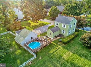 160 W Willow Rd, Willow Street, PA 17584