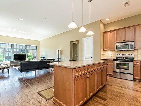 3rd image of 251 Burnham Sq Unit 603