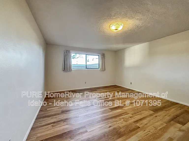1830 Balboa Dr #K — Photo 7