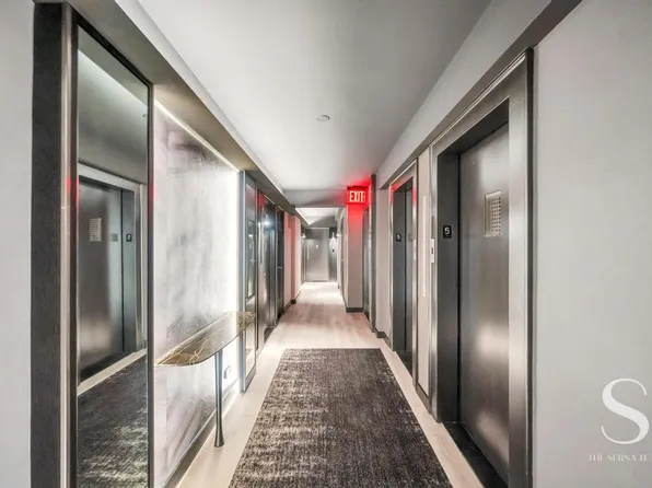 7 Lexington Avenue image 12 of 13