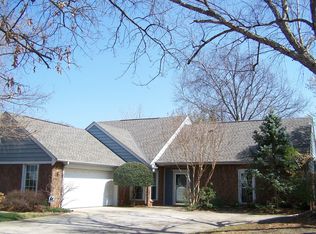 812 Quail Ridge Rd, Edmond, OK 73034