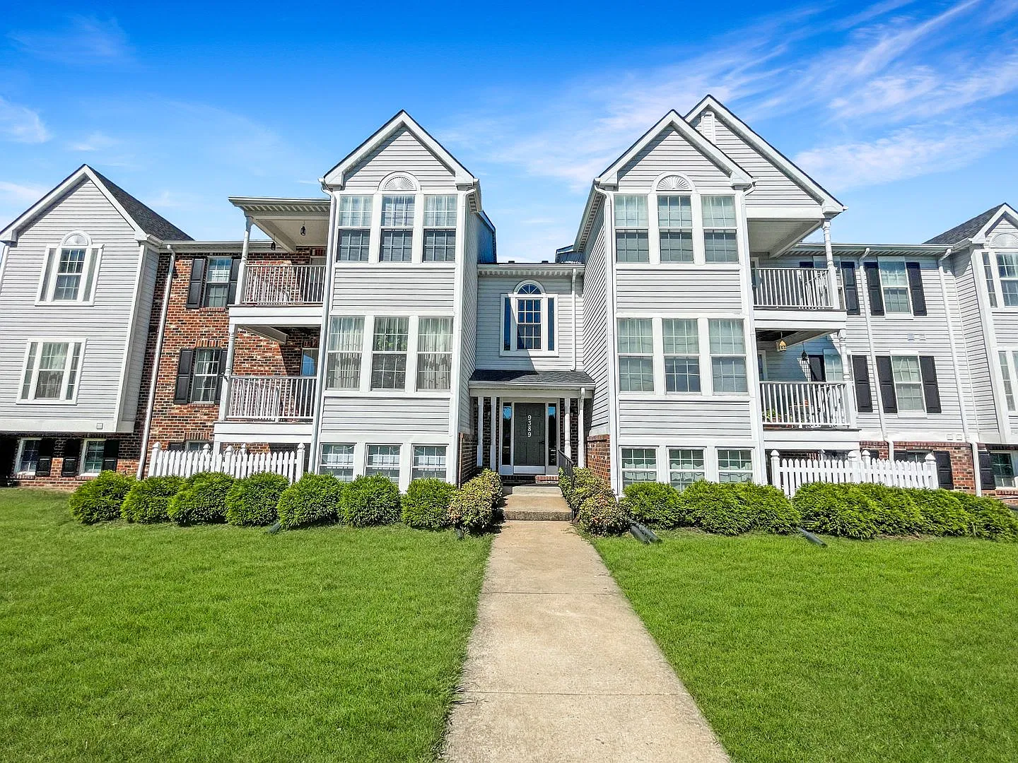 2 bedroom/2 bath condo in Glen Allen — Photo 1