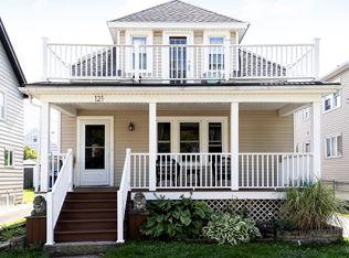 121 Hartwell Rd, Buffalo, NY 14216