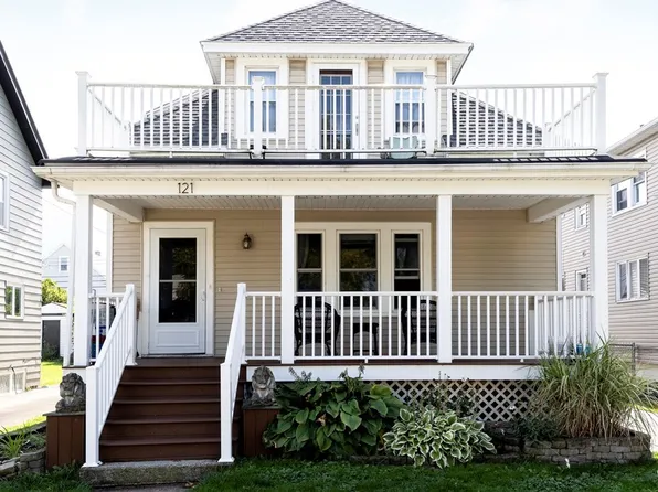 121 Hartwell Rd, Buffalo, NY 14216
