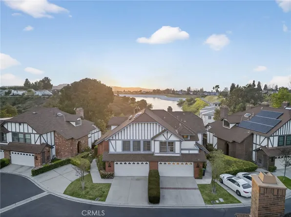 964 S Rim Crest Dr, Anaheim, CA 92807