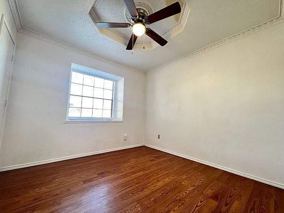 2nd image of 106 Woodbine Dr APT A