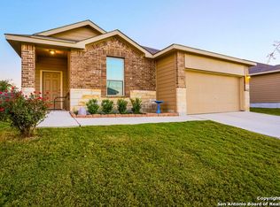 11226 Four Iron Way, San Antonio, TX 78221