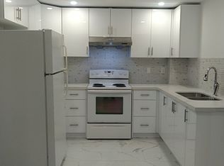 7272 Village Walk, Mississauga, ON L5W1V7