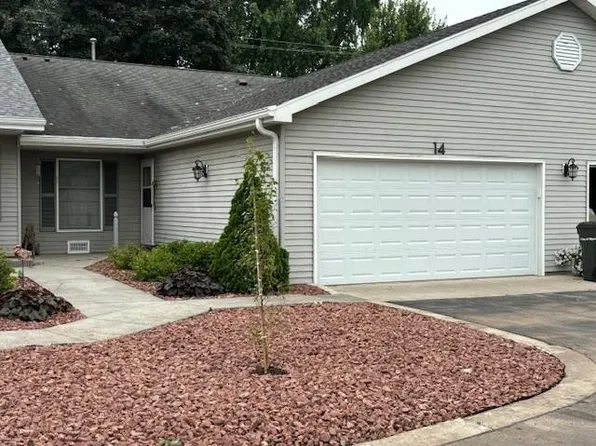 511 W Griswold St APT 14, Ripon, WI 54971