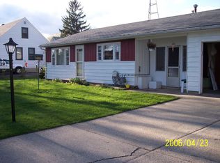 429 SW Ceresco St, Berlin, WI 54923