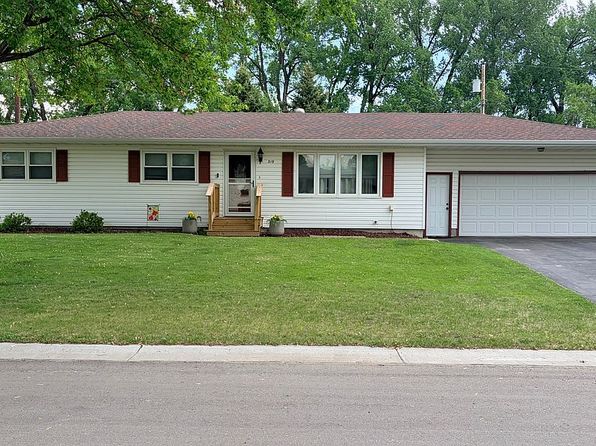 319 Eastview Dr