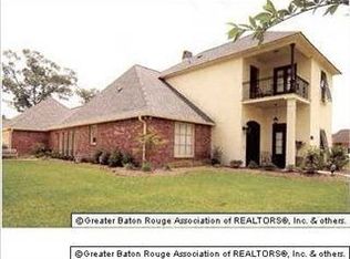 12356 Legacy Hills Dr, Geismar, LA 70734