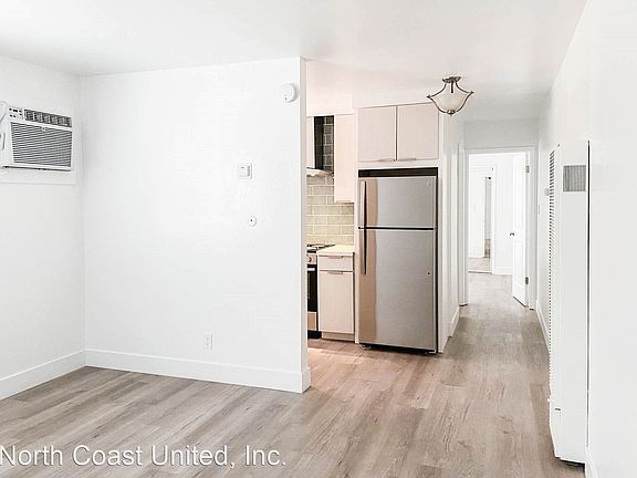2nd image of 1722 G St #9