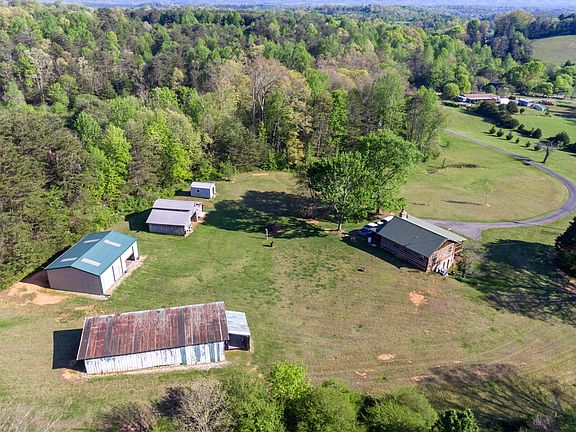3rd image of 346 Harrison Rd