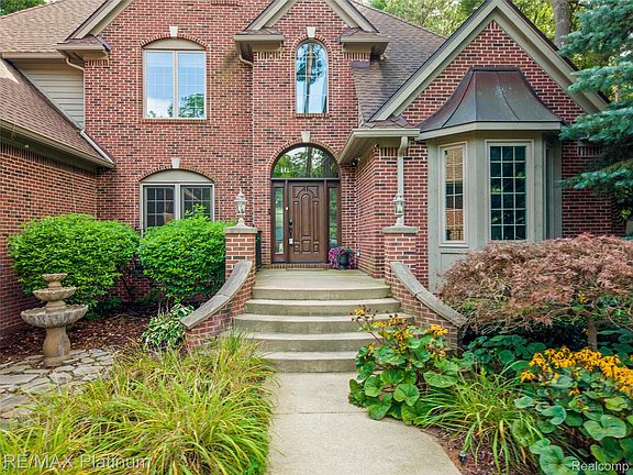 3rd image of 5405 Arbor Bay Ct