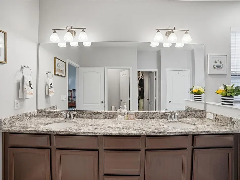 1461 Clear Brook Pl — Photo 10