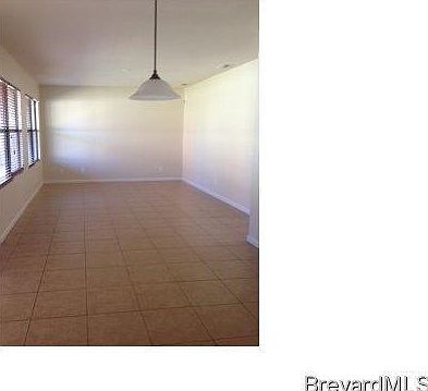 4th image of 650 Parnell Ave #0