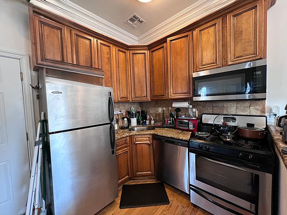 2nd image of 70 South St APT 6