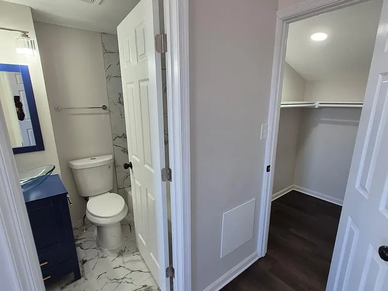2015 E Fairmount Ave — Photo 22