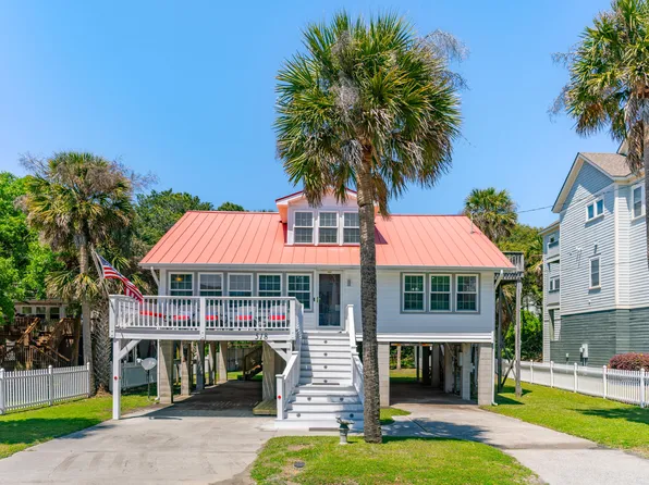 518 W Ashley Ave, Folly Beach, SC 29439