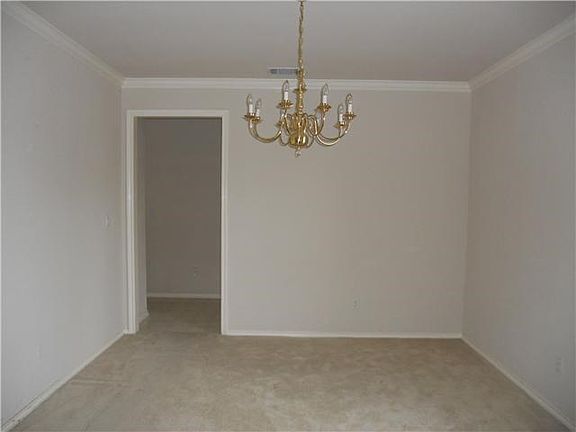 5th image of 13125 Coriander Dr