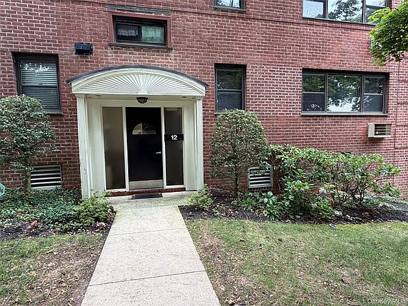4th image of 12 Manor House Drive #G16