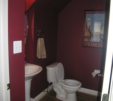 5th image of 828 Estuary Dr