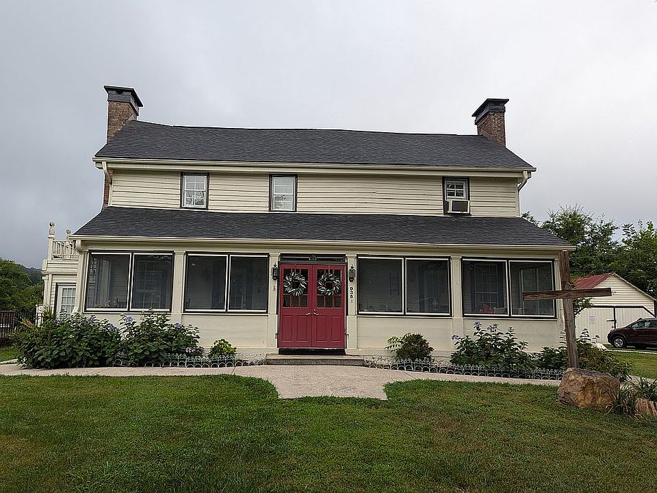 1st image of 935 Addington Bridge Rd