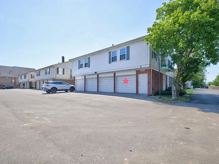 26070 N Lake Dr — Photo 8