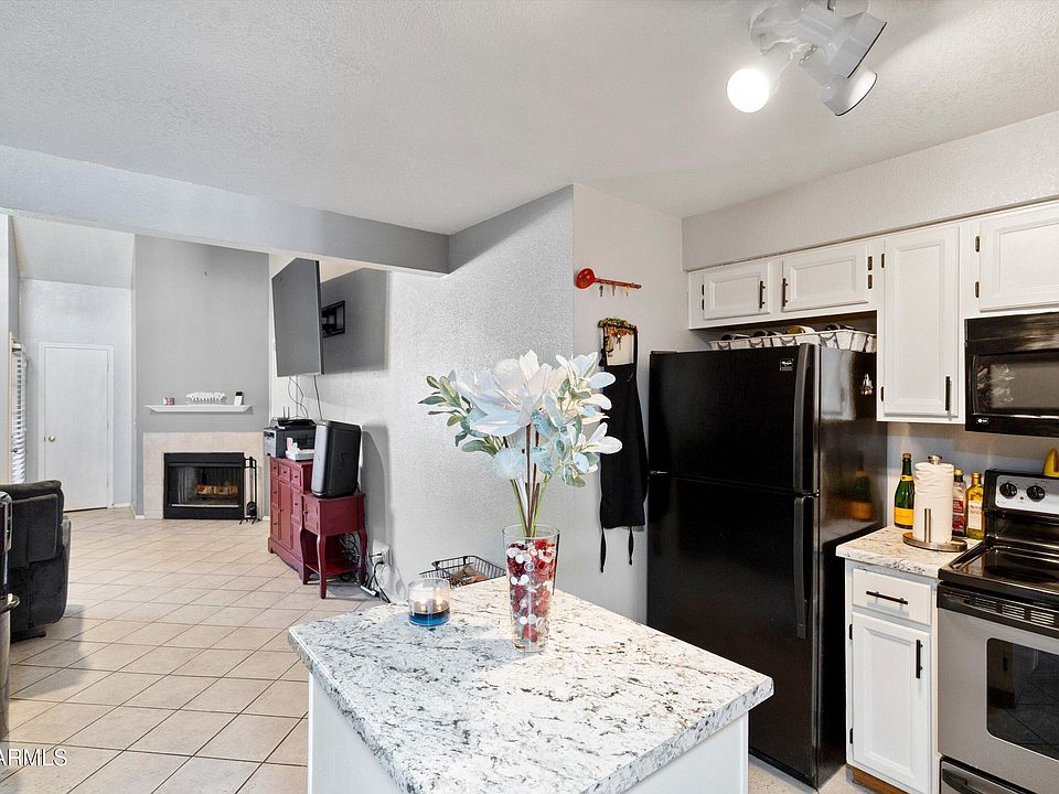 1st image of 19820 N 13TH Avenue #255