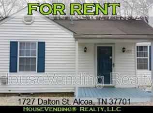 1727 Dalton St, Alcoa, TN 37701