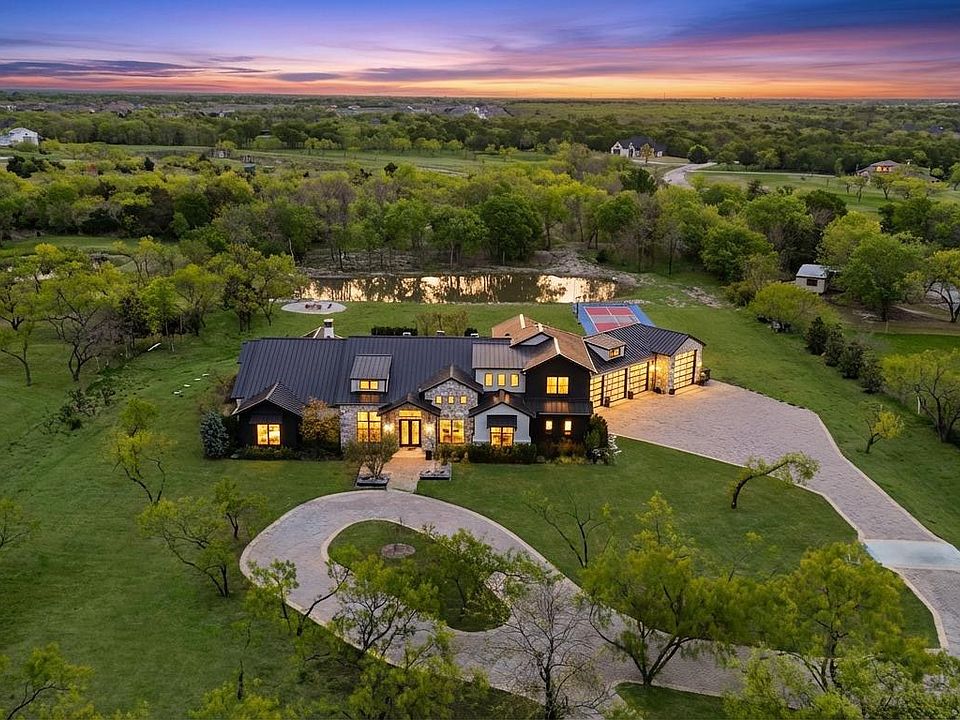 1st image of 635 Highpoint Rd
