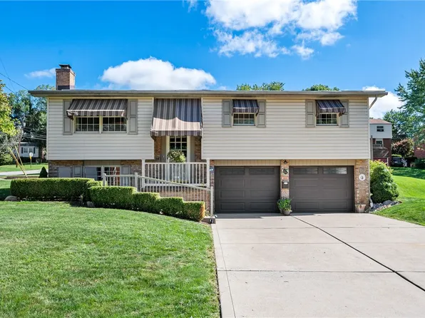 4100 Cambridge Dr, Irwin, PA 15642