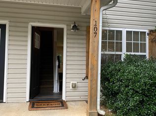 107 Lilli Ln UNIT 4, Woodstock, GA 30188