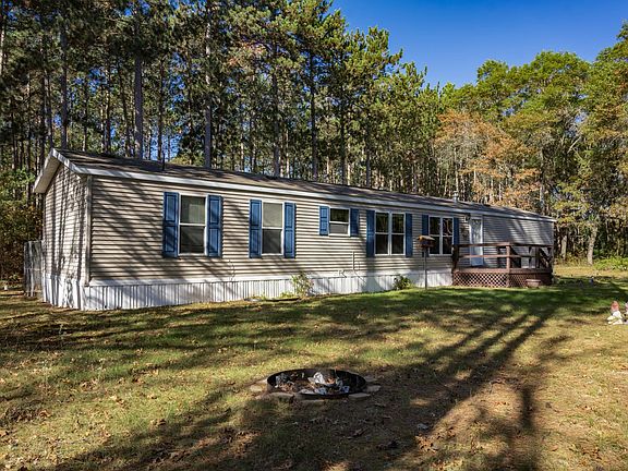 2nd image of N10589 Lakeside Ct