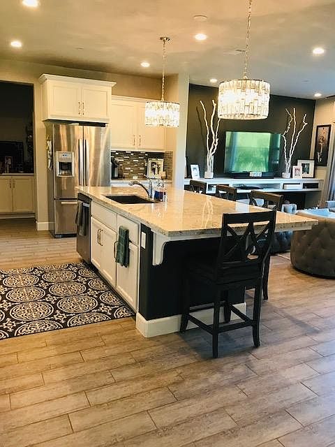 1st image of 3053 Beatty Dr
