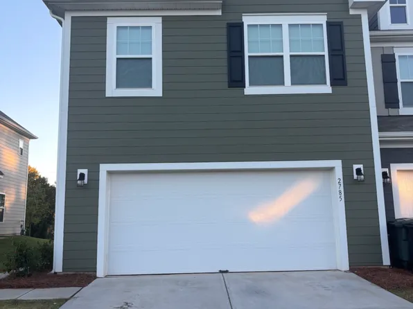 2785 Yeager Dr NW, Concord, NC 28027