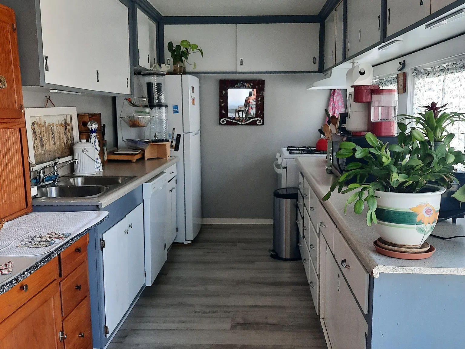 3 bed, 1174 sqft, $2,200 — Photo 3