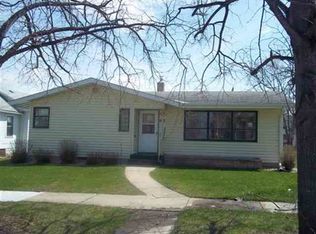 612 5th Ave, Madison, MN 56256