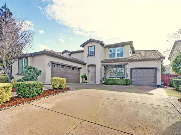 2312 Holman Ct, Woodland, CA 95776